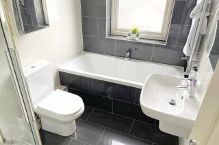 The Vines - Stunning Period Home With Free Parking - 1