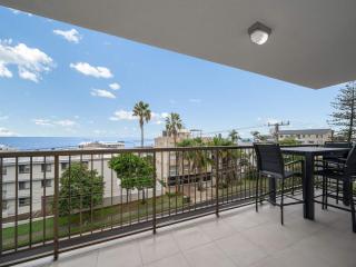 Oceanic Apt Unit 8 - 3