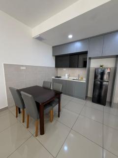 Luxury City Stay -Bali Residence - 1