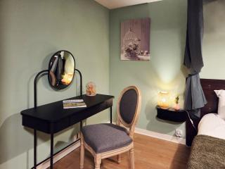 Séjour romantique avec spa privé dans la véranda - 2