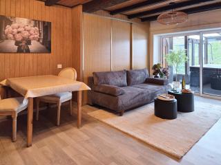 Séjour romantique avec spa privé dans la véranda - 7