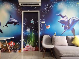 Minion & Mickey I-Suite 2R1B, I-City # Free Wifi, Parking by The Treez Suites - Shah Alam - 3