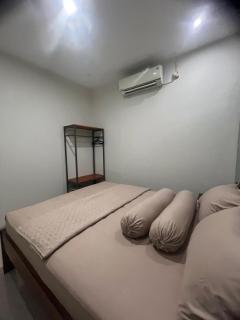 Geneng House near Prambanan - 5
