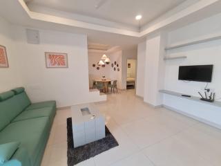 Emerald Service Apartments - 1