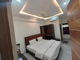 Hotel Royal Stay Inn - 7