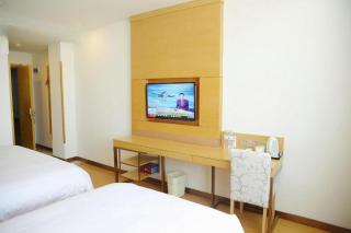 GreenTree Inn Binzhou Bus Station - 7