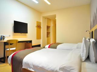 Thank Hotel Jiangxi Jiujiang Lianxi District Railway Station Square - 4