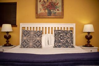 Tuscana Villa Guesthouse - 8