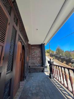 Bromo Ayu Cottage - 1