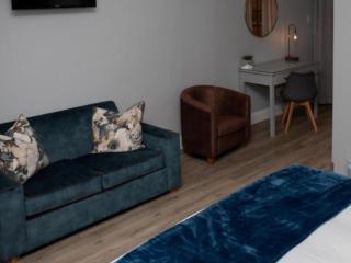 Days End Guest House - 4