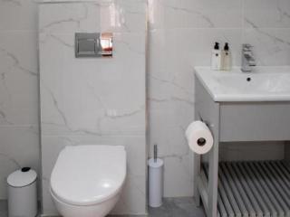Days End Guest House - 6
