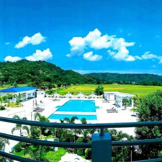 L'otel d' Emily - 2