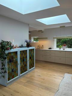 Renovated home with outdoor bath in garden colony - 1