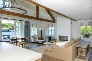 Converted boathouse with jetty near Grimstad - 1