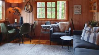 Forest cabin at Branen with fireplace & fire pit - 8