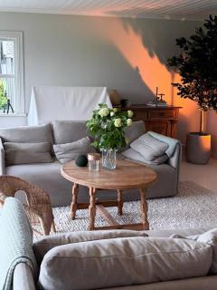 Family home with fairytale garden in Talgje - 0