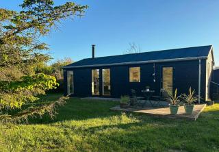 North Jutland gem with wood stove and two terraces - 0