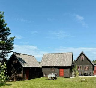 Traditional Gotland log houses - 9