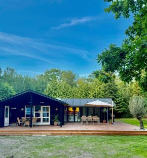 Wood-fired hot tub sauna and 150 m to the beach - 9
