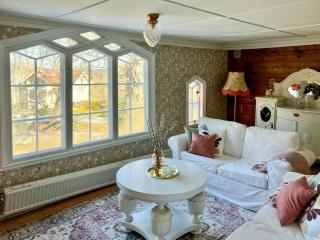 Historical gem from 1866 with peace and charm - 2