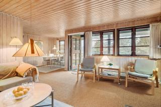Holiday home in coastal nature with turf roof - 2