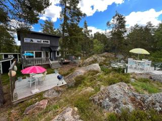 Charming house on Vaddo with views and decks - 9