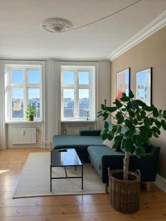 Modern flat by the lakes in Copenhagen - 9