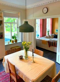 Charming apartment by Sofienberg Park - 8
