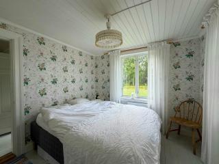 18th century cottage in private forest - 1