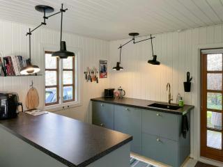 Cosy beach house close to the sea and jetty - 6