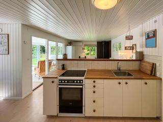 1970s summer house with 400 meters to beach - 6