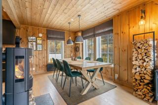 Mountain cabin with sauna and ski-in ski-out - 7