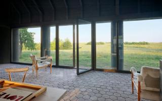 Design gem in a secluded setting amidst nature - 4