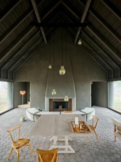 Design gem in a secluded setting amidst nature - 0
