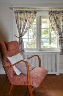 Hunting lodge by Sweden's largest private lake - 5