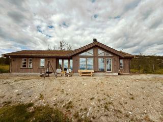 Architect-designed cabin near Beitostolen - 9