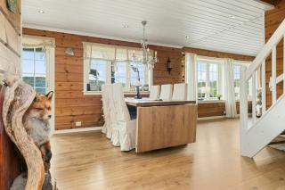 Traditional cabin with turf roof near Stryn - 7