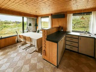 Charming vintage house in North Sea nature - 8