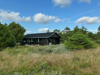 Charming vintage house in North Sea nature - 9