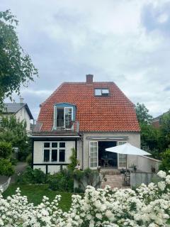 Charming house with garden and terrace on Amager - 0