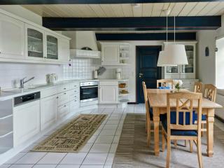 Thatched cottage near the North Sea - 6