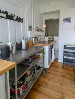 Historic flat with garden and French balcony - 5