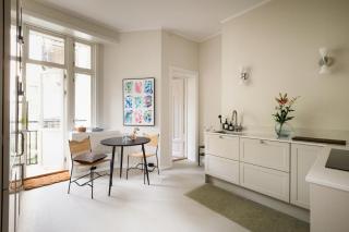 Corner flat with two balconies in Sorgenfrigata - 5