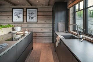 Timber cabin with ski slope and sauna - 4
