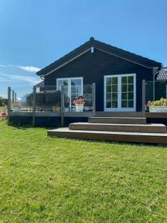 Newly built holiday home with sea view - 9