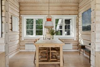 Charming log house by fjord and fields - 1