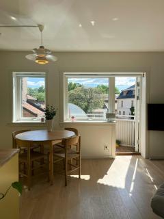 Bright flat with a considered layout in Oslo - 4