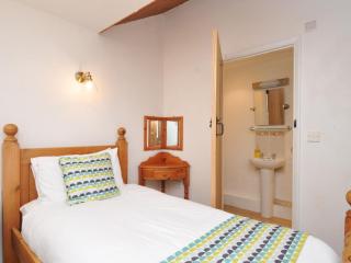 Shipload Cottage - 3