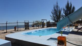 Villa avec piscine privée sur la plage situé sur la presqu'ile de majunga - 7
