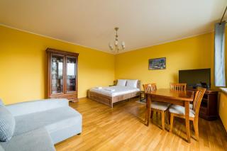 Grunwald Standard Apartment by BookingHost - 1